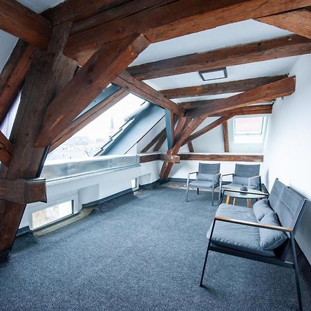 Schlossberg - Ferienwohnung Im Herzen Von Зелб Екстериор снимка